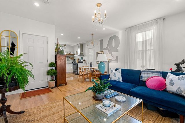 1000 Winthrop Ave 2, Revere, MA 02151