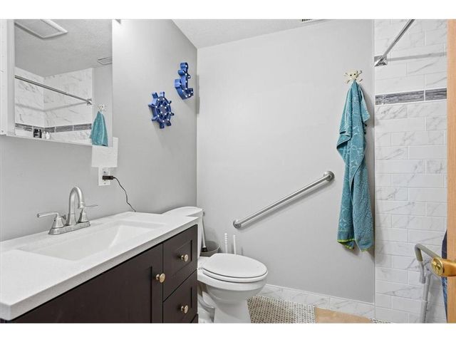 6454 377th Street, North Branch, MN 55056