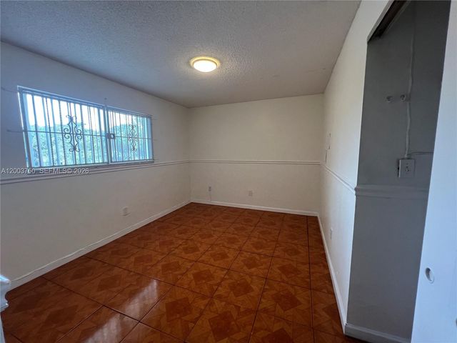 8401 SW 107th Avenue 322E, Miami, FL 33173