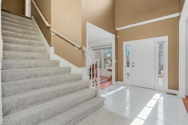 5404 W 132nd Terrace, Overland Park, KS 66209