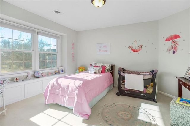 5404 W 132nd Terrace, Overland Park, KS 66209