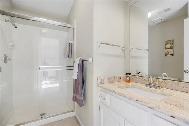 5404 W 132nd Terrace, Overland Park, KS 66209