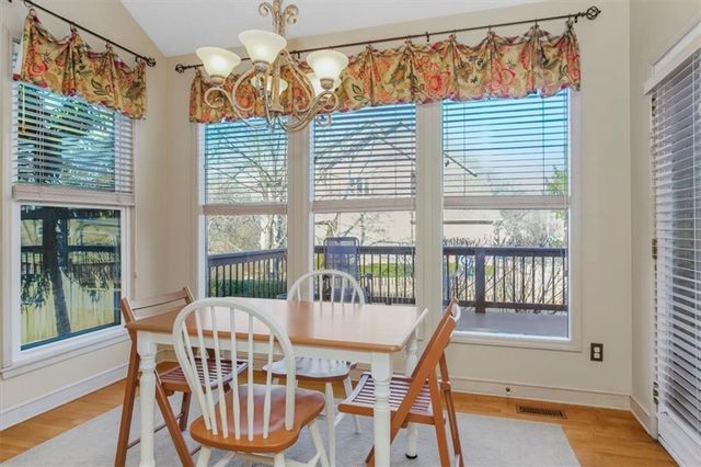 5404 W 132nd Terrace, Overland Park, KS 66209