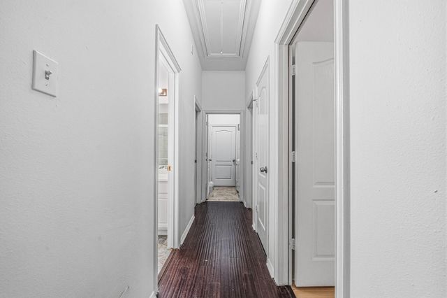 411 Green Cedar Drive, League City, TX 77573