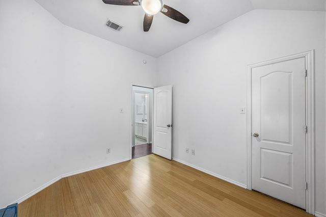 411 Green Cedar Drive, League City, TX 77573