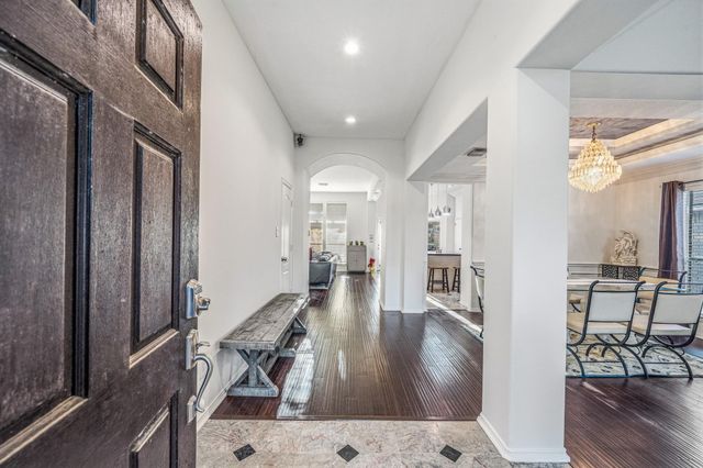 411 Green Cedar Drive, League City, TX 77573