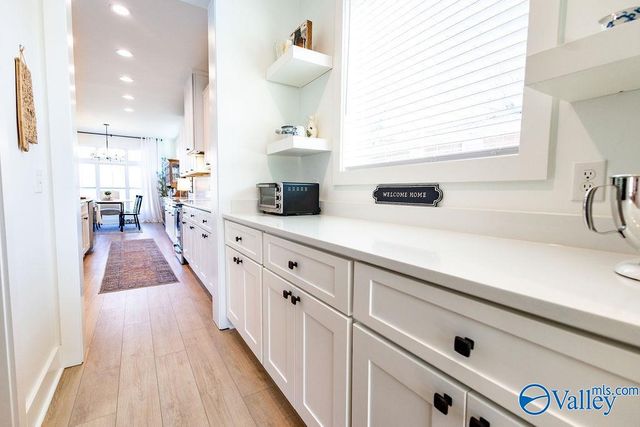 1705 SE Red Oak Road, Huntsville, AL 35801