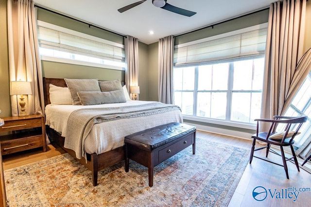 1705 SE Red Oak Road, Huntsville, AL 35801