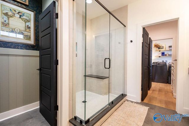 1705 SE Red Oak Road, Huntsville, AL 35801