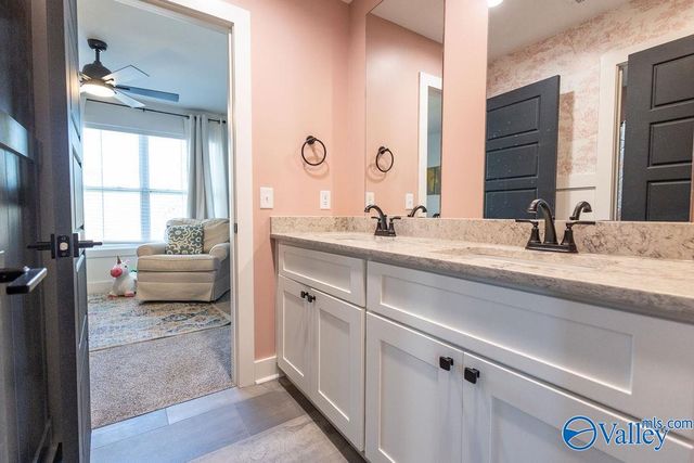 1705 SE Red Oak Road, Huntsville, AL 35801