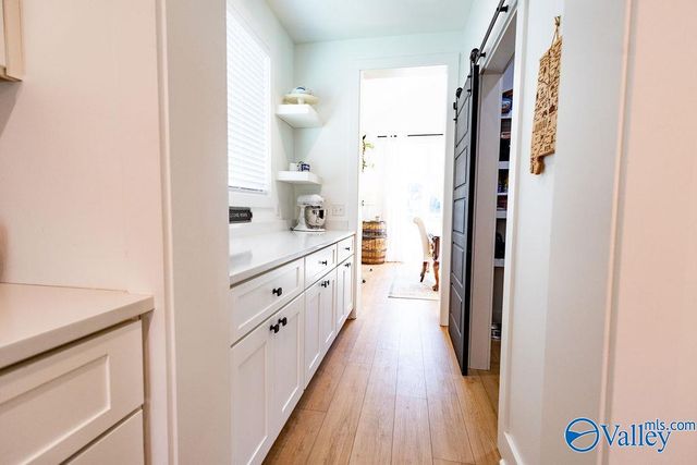 1705 SE Red Oak Road, Huntsville, AL 35801