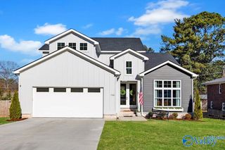 1705 SE Red Oak Road, Huntsville, AL 35801