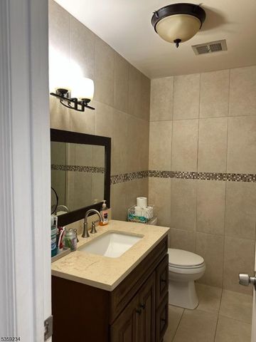 180 Highland Ave 5A, Clifton City, NJ 07011