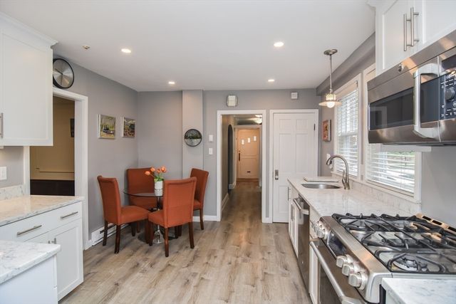 291 Russett Rd, Brookline, MA 02467