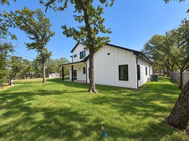 9116 Cherokee Trail, Flower Mound, TX 75022