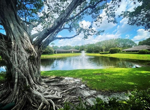 2107 Wightman Drive, Wellington, FL 33414