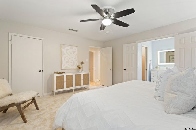 4611 Barclay Drive, Tyler, TX 75703