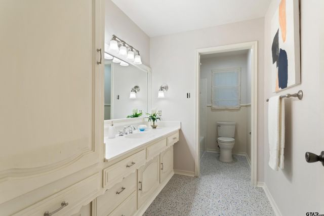 4611 Barclay Drive, Tyler, TX 75703