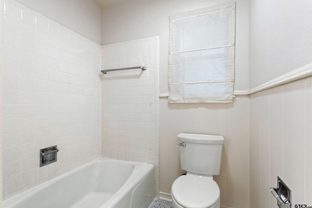 4611 Barclay Drive, Tyler, TX 75703