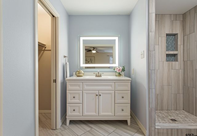 4611 Barclay Drive, Tyler, TX 75703