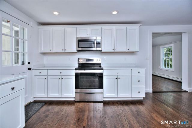 48 Salem Road, Weston, CT 06883