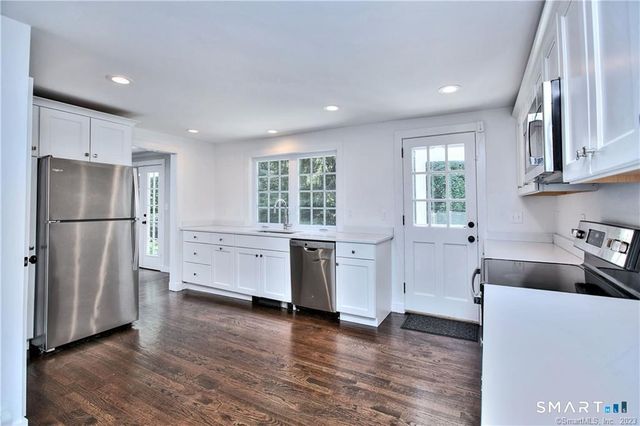 48 Salem Road, Weston, CT 06883