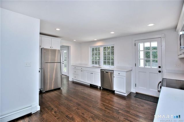 48 Salem Road, Weston, CT 06883