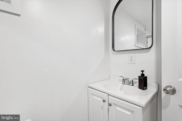 4402 2ND STREET, Washington, DC 20011