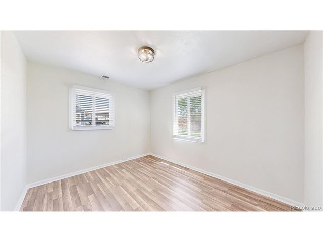 6107 Hudson St, Commerce City, CO 80022