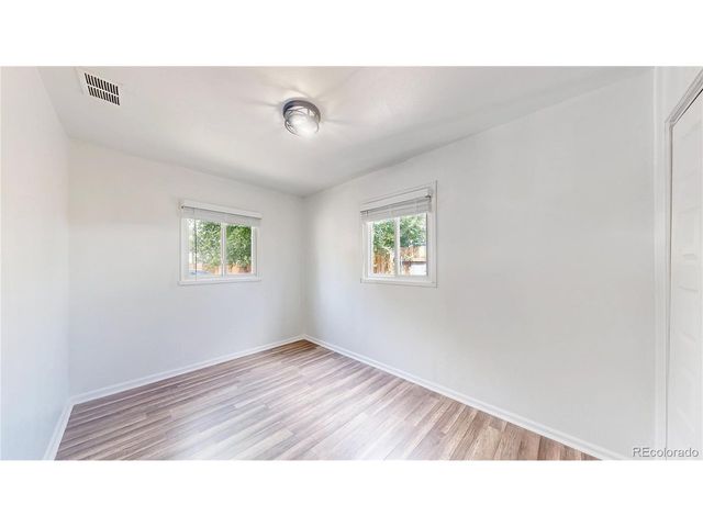 6107 Hudson St, Commerce City, CO 80022