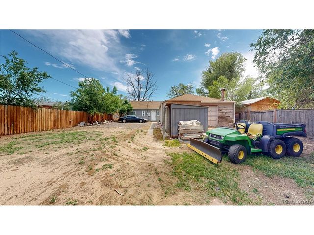 6107 Hudson St, Commerce City, CO 80022