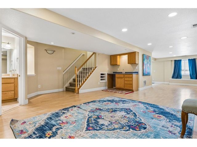 2706 S Cole Ct, Lakewood, CO 80228