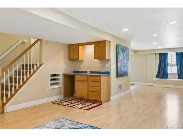 2706 S Cole Ct, Lakewood, CO 80228