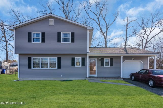 593 Leanora Street, Brick, NJ 08723