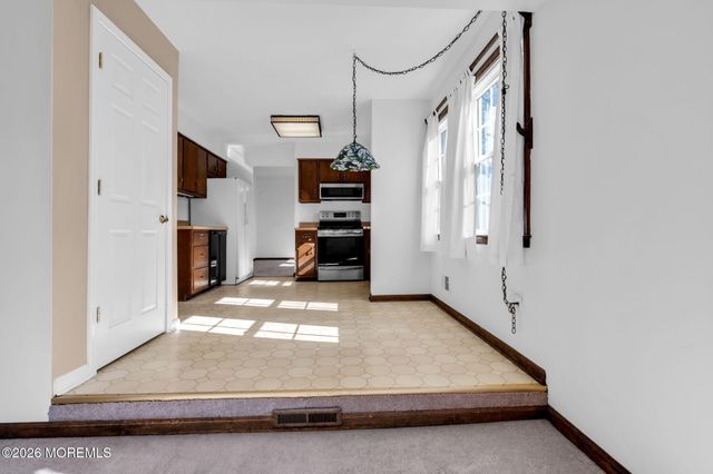 593 Leanora Street, Brick, NJ 08723