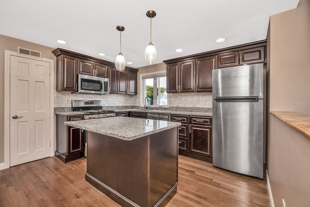 1557 Blue Hill Ave 3, Boston, MA 02126