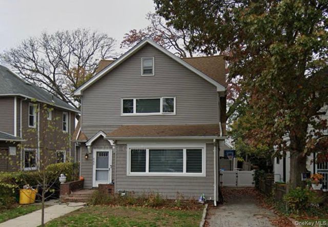 442 Oak Avenue, Cedarhurst, NY 11516