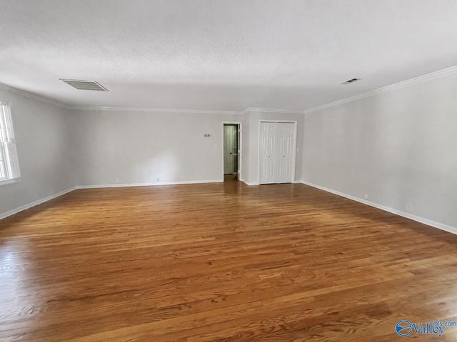 1901 Morningside Drive, Hartselle, AL 35640