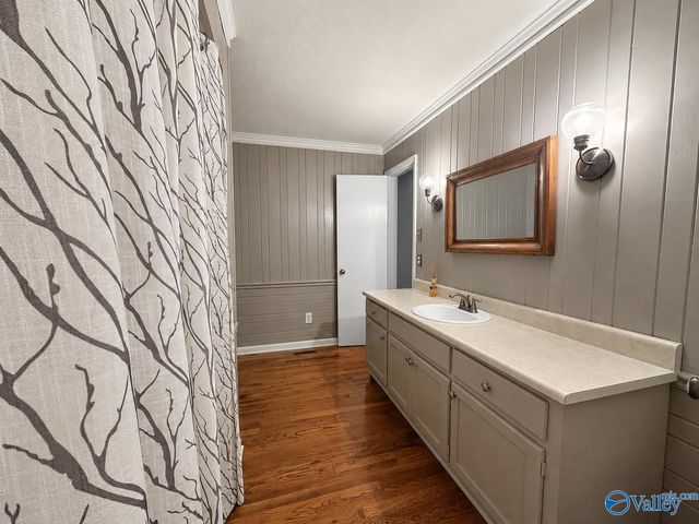 1901 Morningside Drive, Hartselle, AL 35640