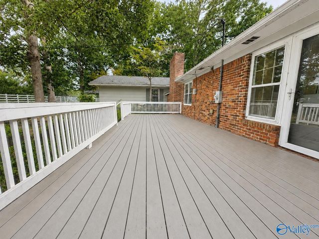 1901 Morningside Drive, Hartselle, AL 35640