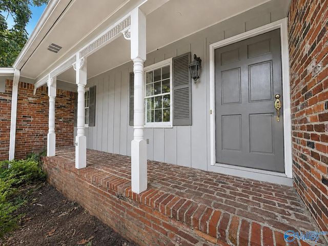 1901 Morningside Drive, Hartselle, AL 35640