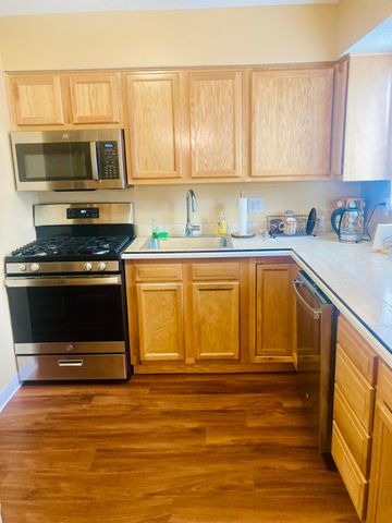 6193 Stornoway Drive S, Columbus, OH 43213