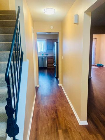 6193 Stornoway Drive S, Columbus, OH 43213