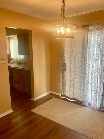 6193 Stornoway Drive S, Columbus, OH 43213