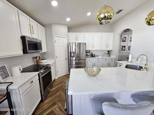 890 MISTY OAK Street, Orange Park, FL 32065