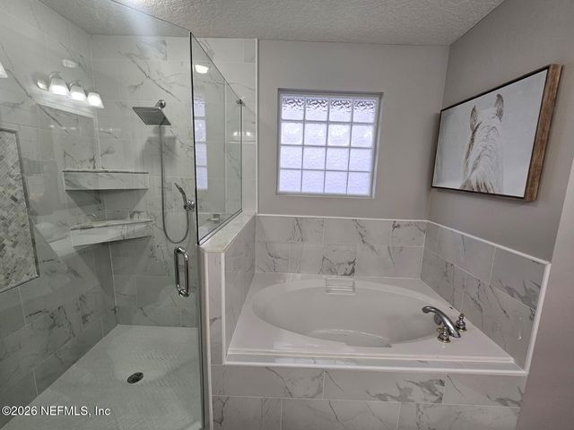 890 MISTY OAK Street, Orange Park, FL 32065