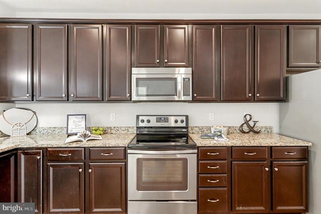 10219 WAXCOMB PL, Mechanicsville, VA 23116