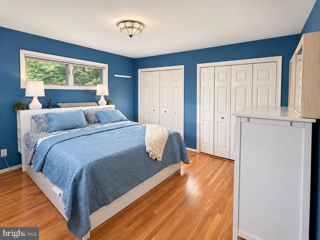 5819 GROSVENOR LN, Bethesda, MD 20814