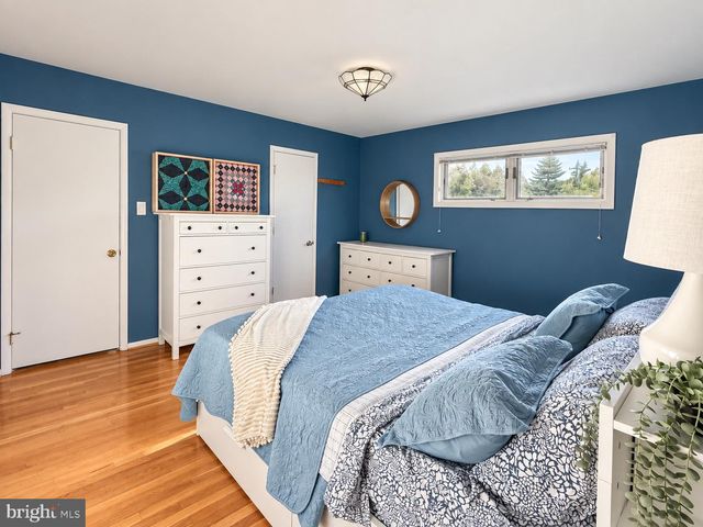 5819 GROSVENOR LN, Bethesda, MD 20814