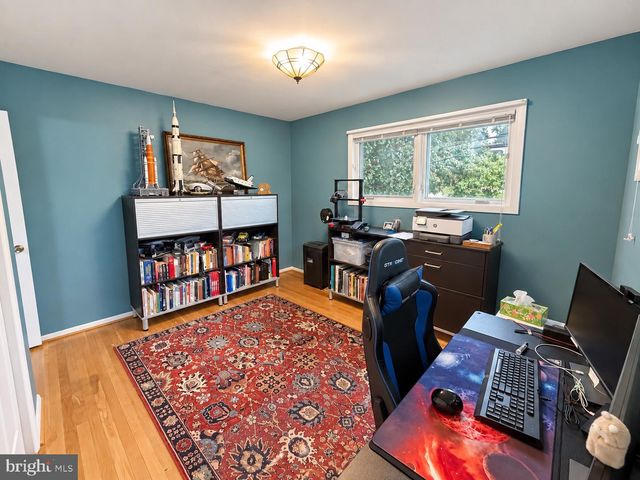5819 GROSVENOR LN, Bethesda, MD 20814